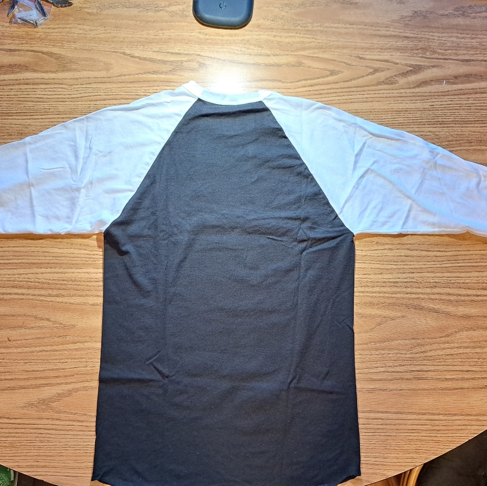 NEW Raglan Shirt - Picture 2 of 6